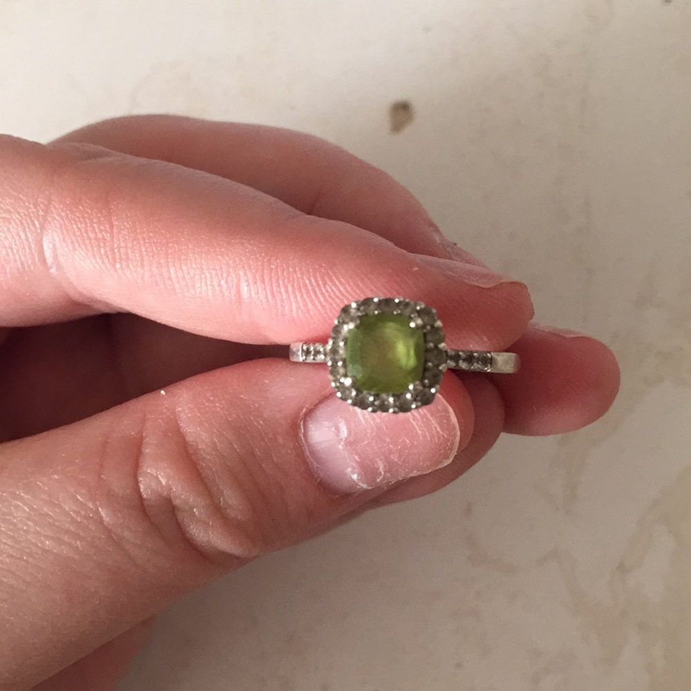 Ring - Picture 2 of 2